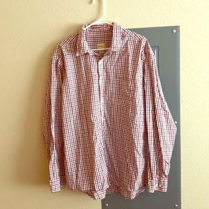 Bass company button up plaid shirt.